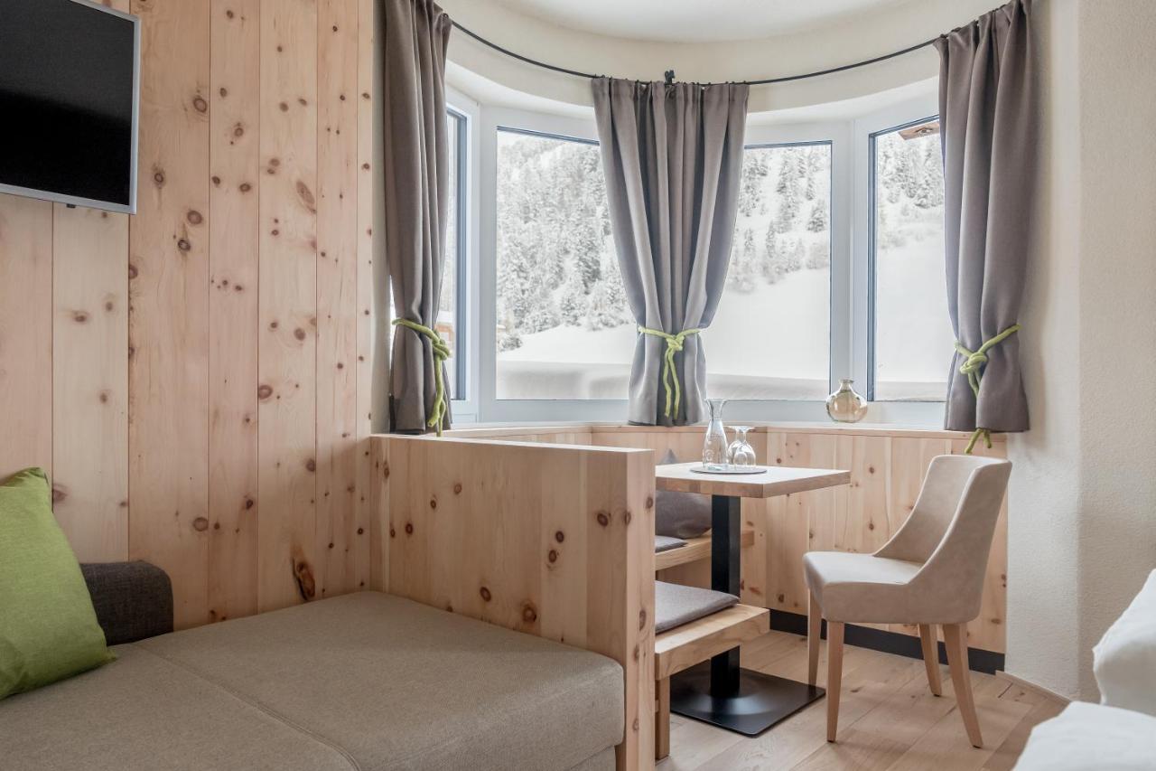Hotel Garni Pirchhuett Obergurgl Kültér fotó