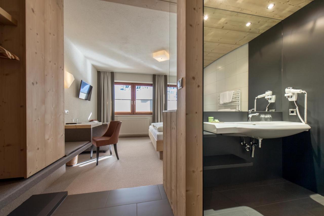 Hotel Garni Pirchhuett Obergurgl Kültér fotó