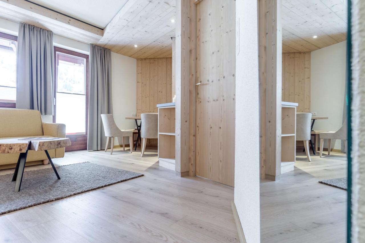 Hotel Garni Pirchhuett Obergurgl Kültér fotó